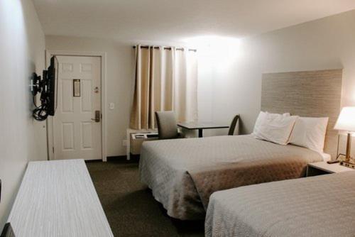 Berlin Village Inn ภายนอก รูปภาพ